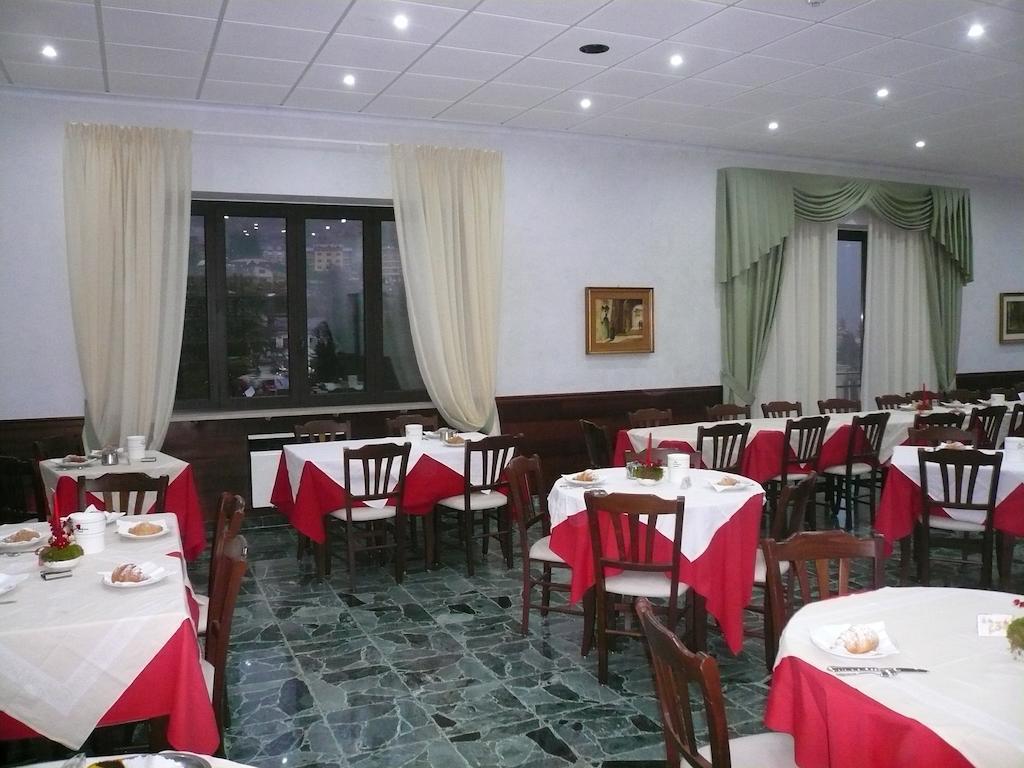 Albergo Belvedere سكانو المظهر الخارجي الصورة